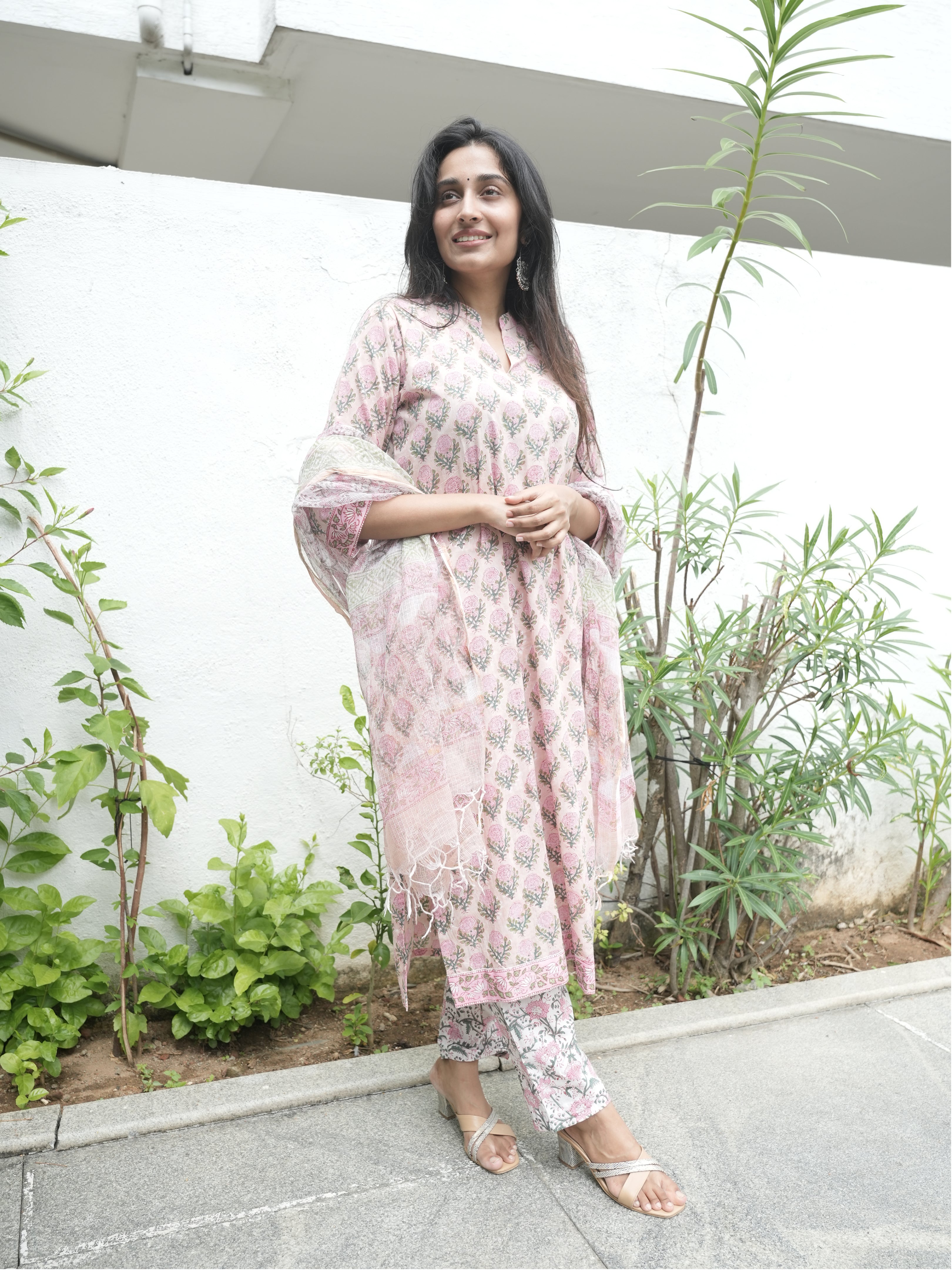 Pink Flower Print 3 Piece salwar set With Kota Dori Duppatta