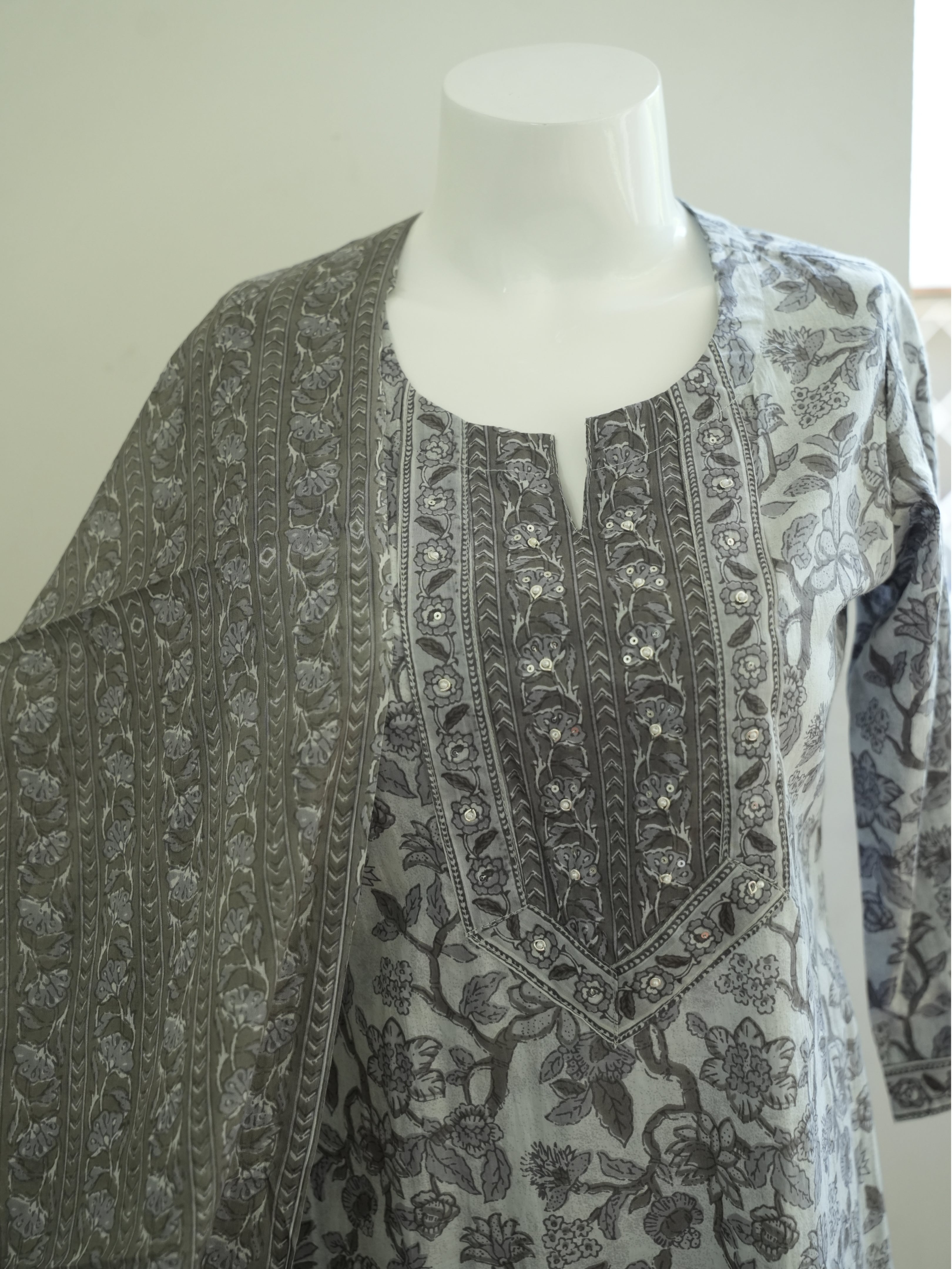 Grey 3 Piece Block Print Set
