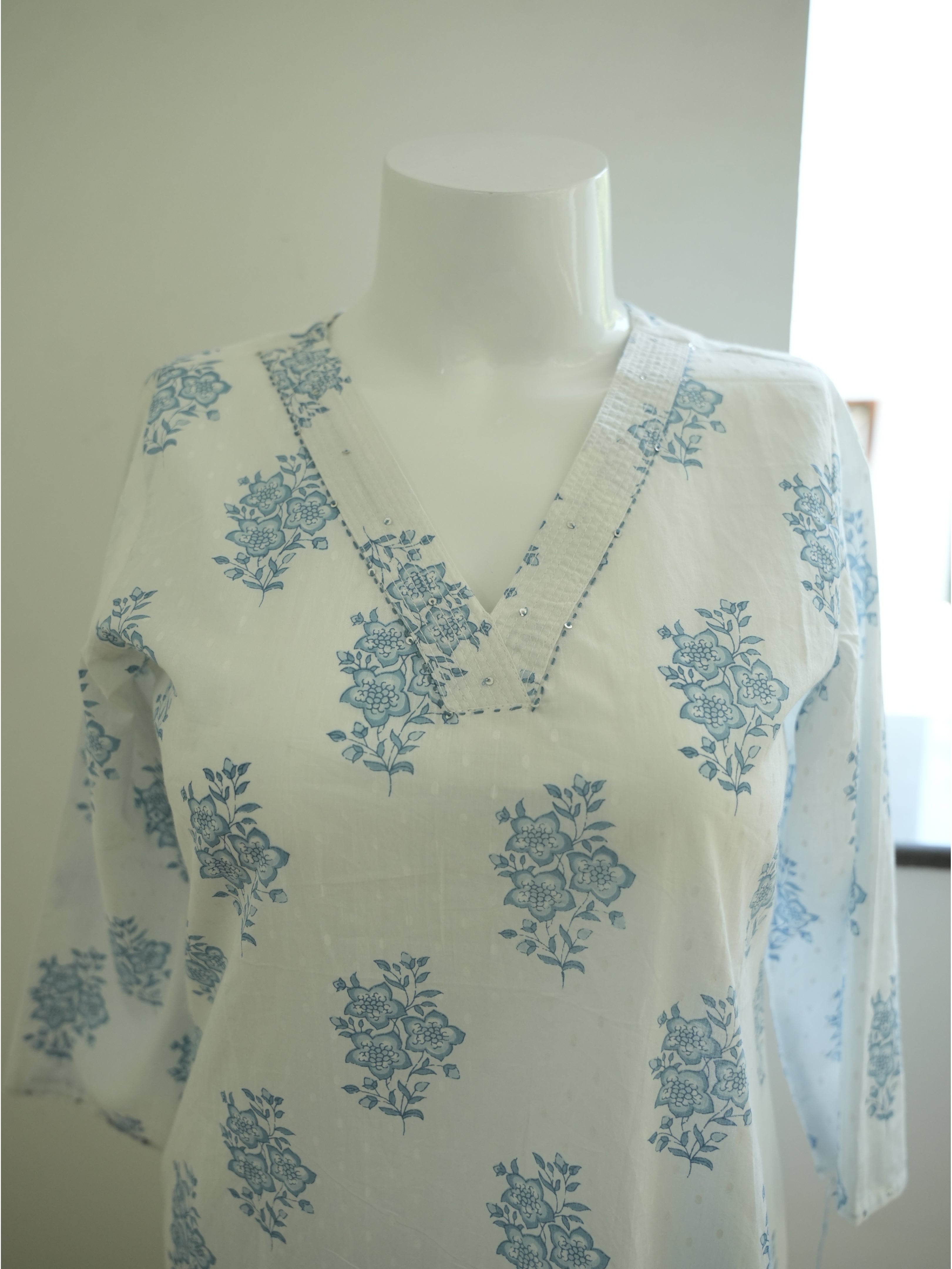 White With Blue Block Print 1 Piece Long Kurtha