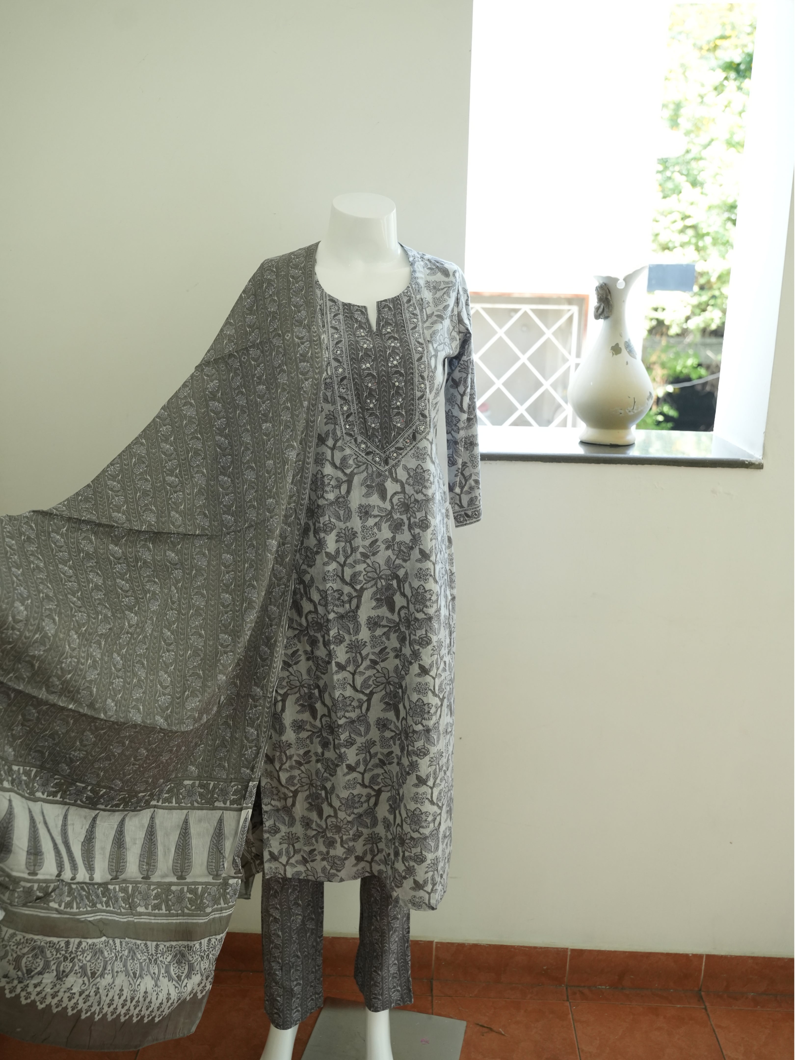 Grey 3 Piece Block Print Set