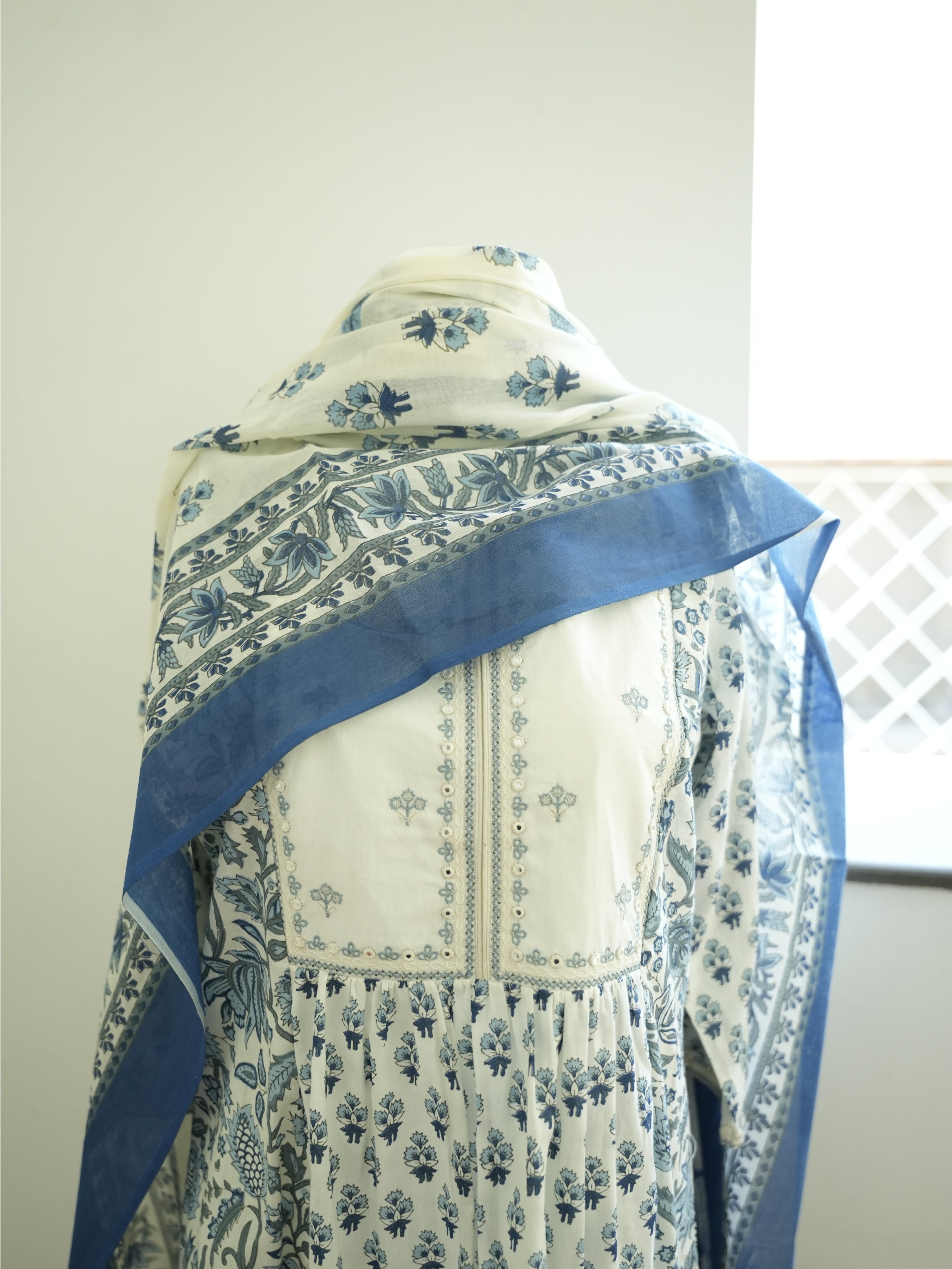 Royal Blue With White 3 Piece Salwar Set