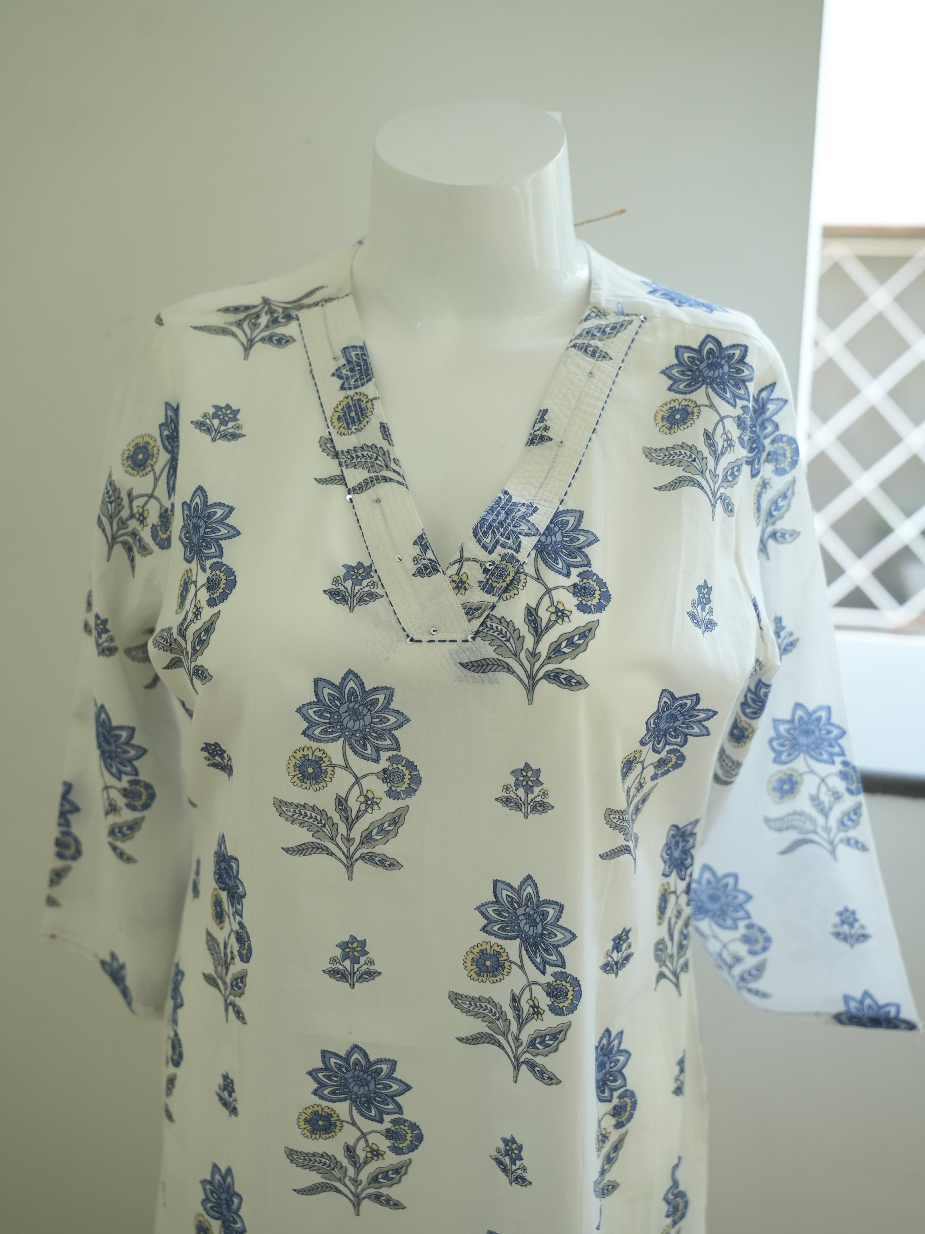 White With Blue Flower Print 1 piece Long Kurtha