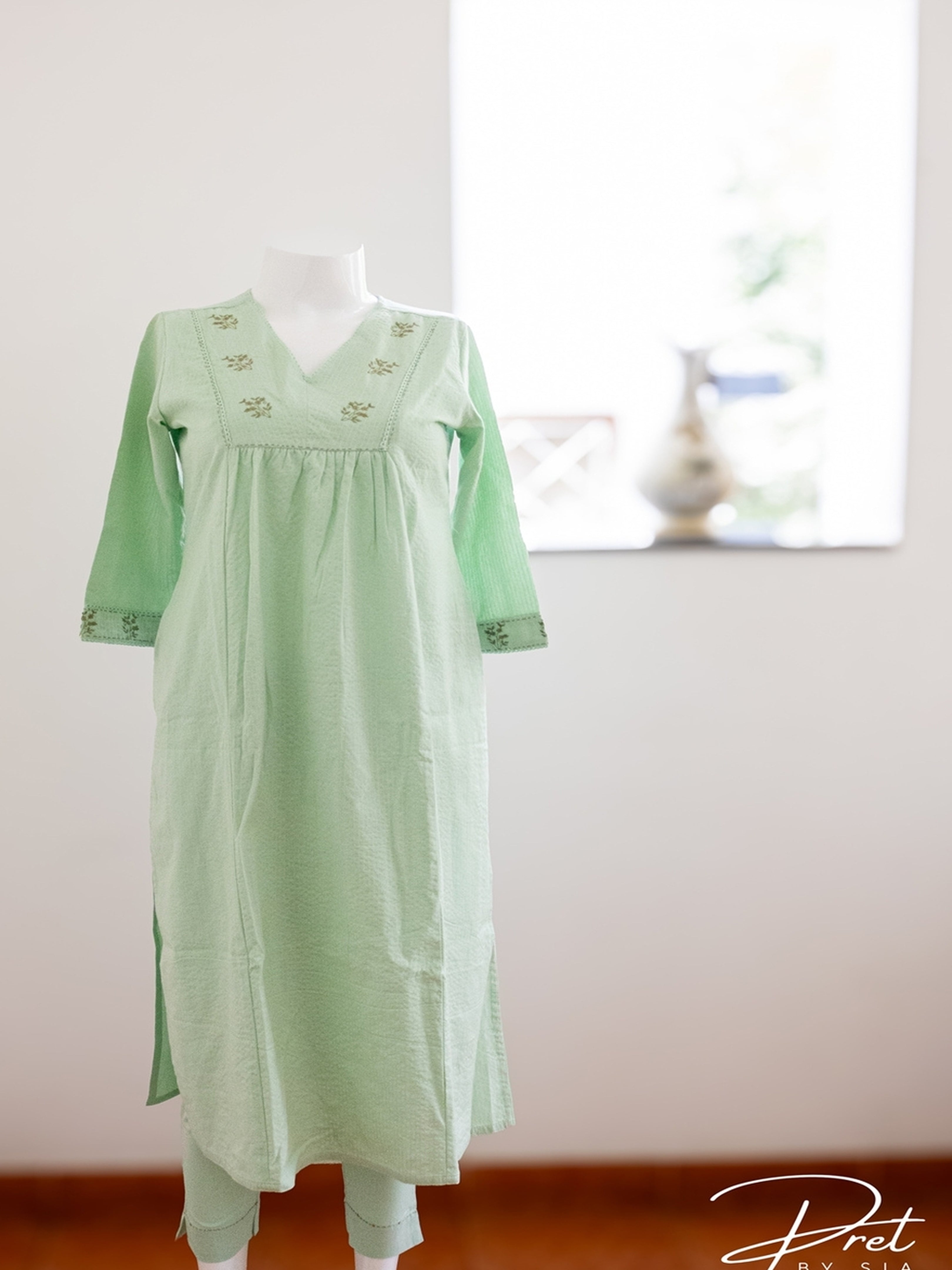 Pista Green Kurti Set Embroidery Minimalist Embroidery