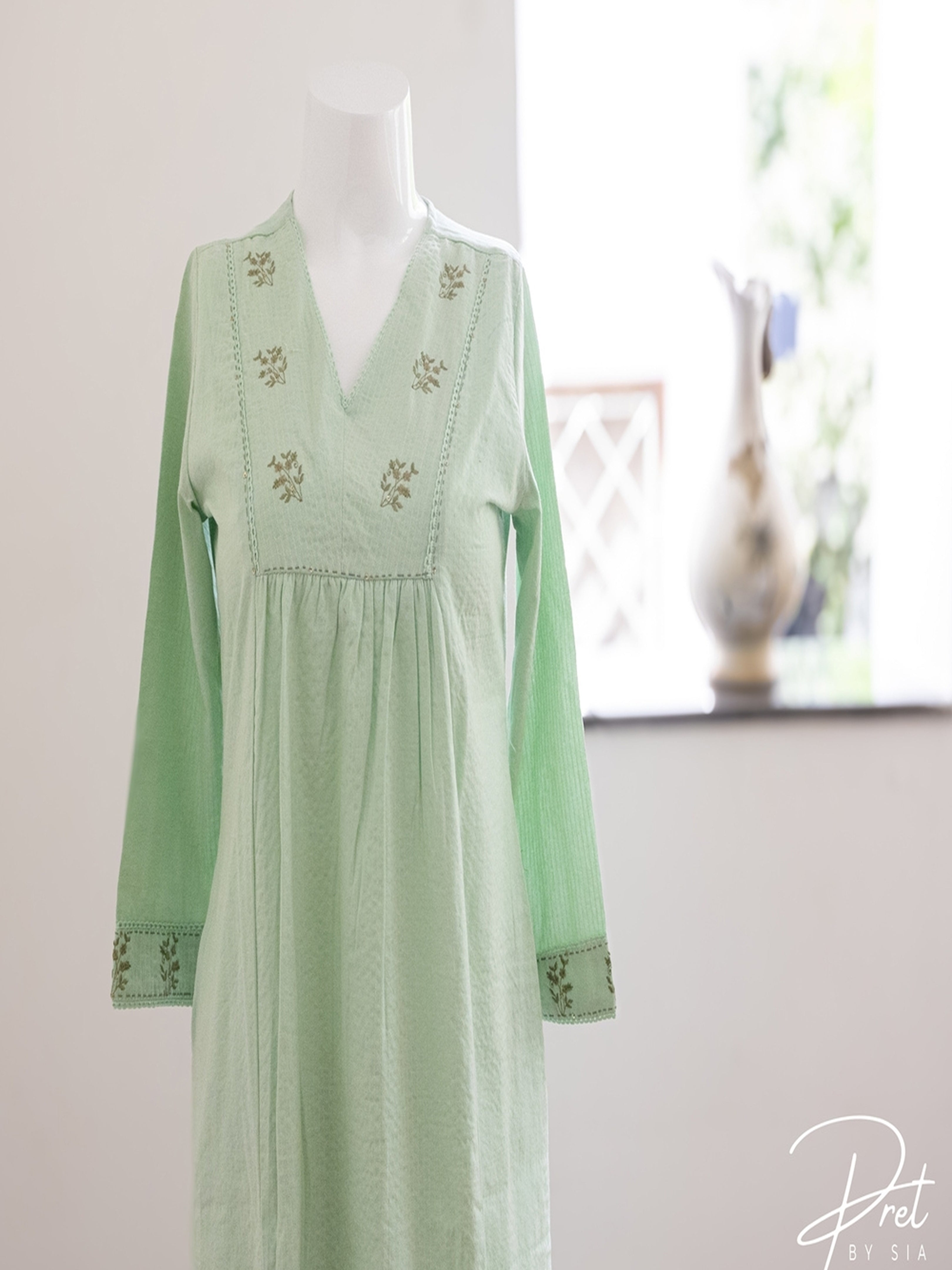 Pista Green Kurti Set Embroidery Minimalist Embroidery